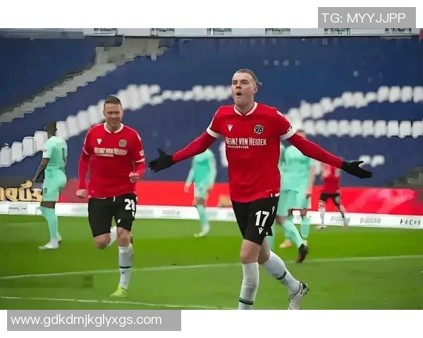 【昨日VIP2中2!】德乙:汉诺威96VS卡尔斯鲁厄猜测:就这么主场低迷迎候圣诞节?